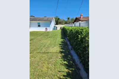 2310 Medford Lane, Brandon, FL 33511 - Photo 39