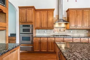 2605 59th St S, Gulfport, FL 33707 - Photo 45