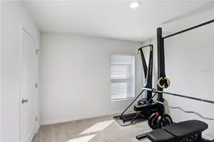 7929 Sail Clover Ln, Zephyrhills, FL 33540 - Photo 7