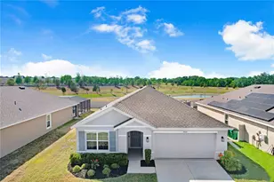 7929 Sail Clover Ln, Zephyrhills, FL 33540 - Photo 25