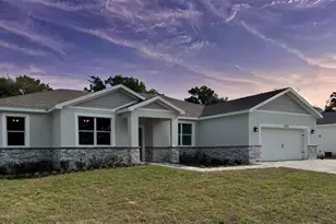 37533 Teri Ct, Dade City, FL 33525 - Photo 1