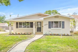 1323 48th Ave N, Saint Petersburg, FL 33703 - Photo 1