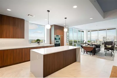 777 3rd Ave N #1403, Saint Petersburg, FL 33701 - Photo 9