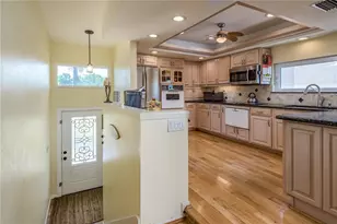 2202 Donato Dr, Belleair Beach, FL 33786 - Photo 5