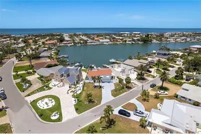 2202 Donato Drive, Belleair Beach, FL 33786 - Photo 55