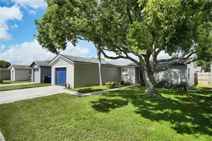 1010 Lochmont Dr, Brandon, FL 33511 - Photo 1