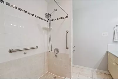 4421 28th Avenue N, Saint Petersburg, FL 33713 - Photo 25