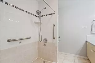 4421 28th Ave N, Saint Petersburg, FL 33713 - Photo 25