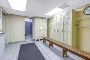 7625 Sun Island Dr S, South Pasadena, FL 33707 - Photo 39