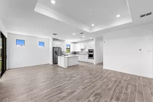 17093 Moon Flower Dr, Venice, FL 34293 - Photo 11