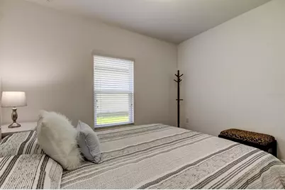 12407 Hilltop Farms Drive, Dade City, FL 33525 - Photo 33