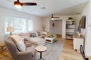 1849 Del Robles Dr, Clearwater, FL 33764 - Photo 11