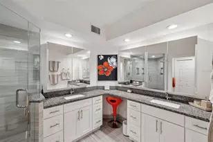 1200 Country Club Dr, Largo, FL 33771 - Photo 59