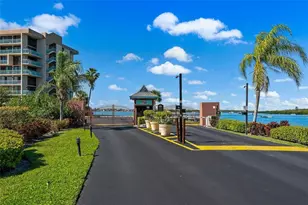 1 Key Capri, Treasure Island, FL 33706 - Photo 35
