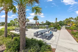 5068 Little Stream Ln, Wesley Chapel, FL 33545 - Photo 37