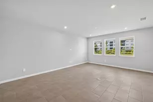 31350 Pendleton Lndg Cir, Wesley Chapel, FL 33545 - Photo 11