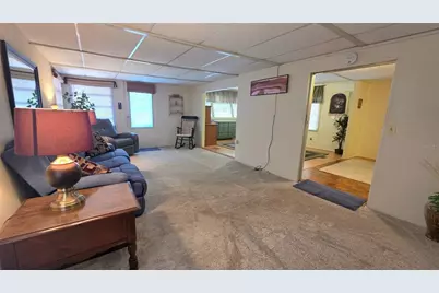 5446 Joyce Street, Zephyrhills, FL 33542 - Photo 23