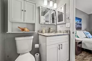 10100 Sailwinds Blvd N, Largo, FL 33773 - Photo 19