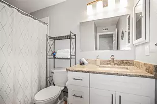 10100 Sailwinds Blvd N, Largo, FL 33773 - Photo 27