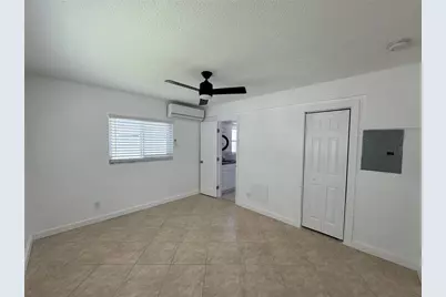 11225 1st Street E, Treasure Island, FL 33706 - Photo 13