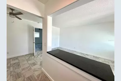 11225 1st Street E, Treasure Island, FL 33706 - Photo 25