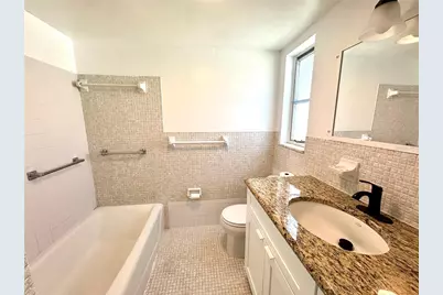 11225 1st Street E, Treasure Island, FL 33706 - Photo 31