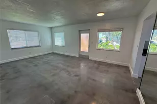 11225 1st St E, Treasure Island, FL 33706 - Photo 45