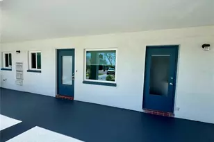 11225 1st St E, Treasure Island, FL 33706 - Photo 17