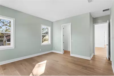 2805 W Wallace Avenue, Tampa, FL 33611 - Photo 29