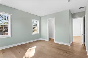 2805 W Wallace Ave, Tampa, FL 33611 - Photo 29