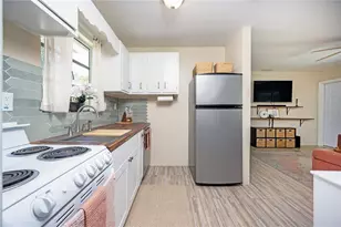 5365 Flamingo Dr, Saint Petersburg, FL 33714 - Photo 13