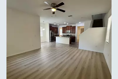 2731 Hampton Green Lane, Brandon, FL 33511 - Photo 13