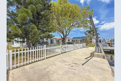 4920 Pelican Drive, New Port Richey, FL 34652 - Photo 45