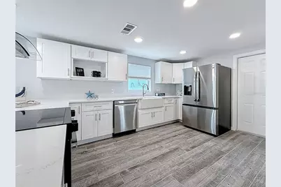 4920 Pelican Drive, New Port Richey, FL 34652 - Photo 13