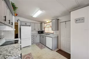 4801 Blanco Dr, Zephyrhills, FL 33541 - Photo 17