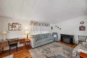 4801 Blanco Dr, Zephyrhills, FL 33541 - Photo 13