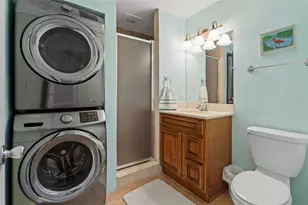 7540 Sunshine Skyway Ln S, Saint Petersburg, FL 33711 - Photo 23