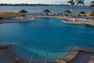 4900 Brittany Dr S, Saint Petersburg, FL 33715 - Photo 37