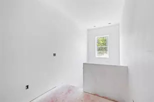 110 W Hiawatha St, Tampa, FL 33604 - Photo 31