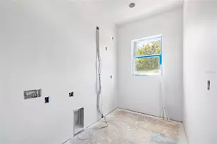 110 W Hiawatha St, Tampa, FL 33604 - Photo 35