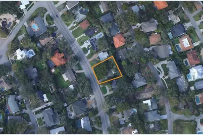 527 W Davis Boulevard, Tampa, FL 33606 - Photo 1