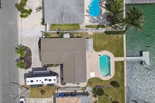 11340 5th St E, Treasure Island, FL 33706 - Photo 63