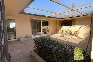 2015 Dolphin Blvd S, Saint Petersburg, FL 33707 - Photo 5