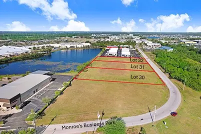 13836 Monroes Business Park #Lot 32, Tampa, FL 33635 - Photo 3
