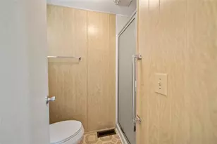 10359 S Lake Dr, Largo, FL 33773 - Photo 21