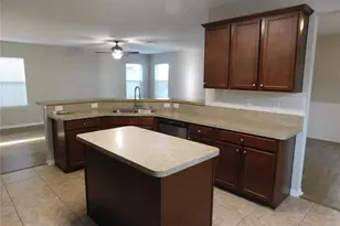 6954 Glenbrook Dr, Lakeland, FL 33811 - Photo 3