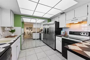 1250 S Pinellas Ave, Tarpon Springs, FL 34689 - Photo 3