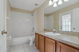 8211 Canyon Creek Way, Tampa, FL 33647 - Photo 37