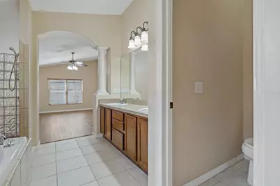 8211 Canyon Creek Way, Tampa, FL 33647 - Photo 31