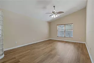 8211 Canyon Creek Way, Tampa, FL 33647 - Photo 25